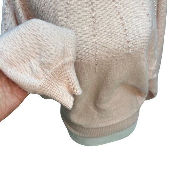 Vintage Pink Batwing Y2K Pearl Embellished Sweater Size S/M - Picture 8 of 11